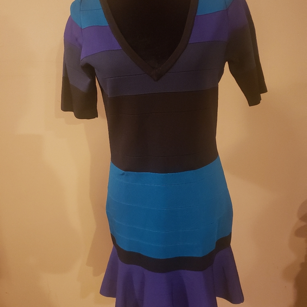 Venus Bandage Dress - Picture 2 of 4